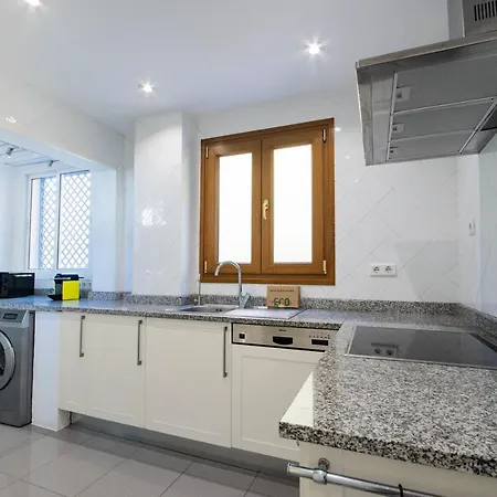 Dream In Nagueles, A With Sea Views And Luxury Amenities Apartment Marbella