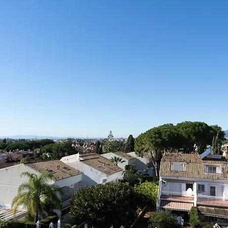 Dream In Nagueles, A With Sea Views And Luxury Amenities Apartment
