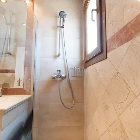 Dream In Nagueles, A With Sea Views And Luxury Amenities