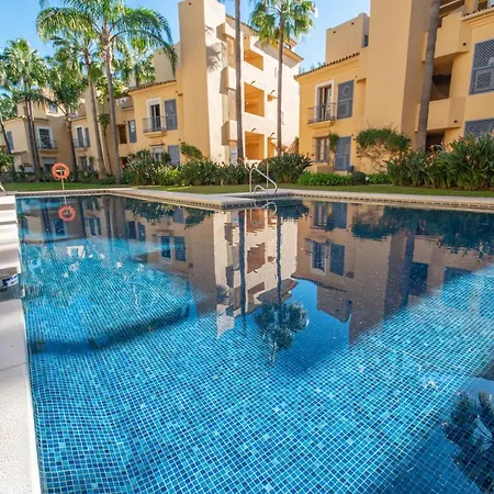 Dream In Nagueles, A With Sea Views And Luxury Amenities